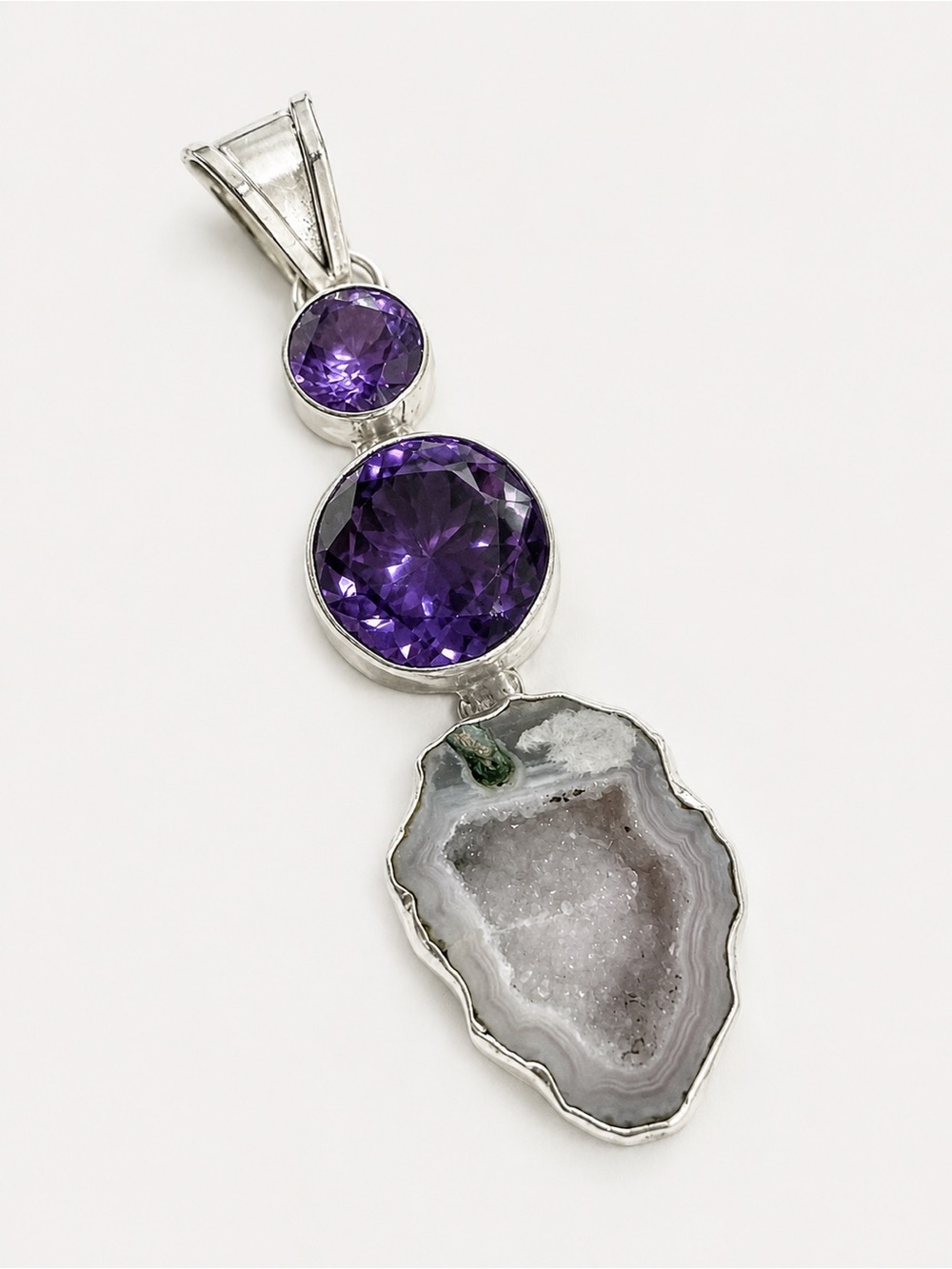 Silver Choker Necklace with Alexandrine Gemstone and Druzy Pendant